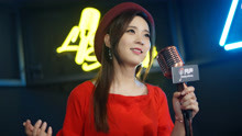  - 美女翻唱粵語經典《讓我愉快愛一次》難忘熟悉的旋律，百聽不厭