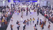  - 香港機場愛國快閃