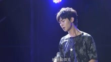 王思遠《她》