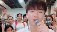  - 摩登兄弟寧哥唱歌