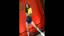  - 小姐姐扭起來！