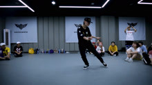  - 帥氣的編舞！