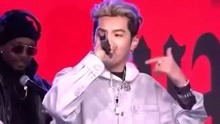  - 吳亦凡用嘻哈在美國唱歌