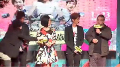 演員向臺灣粉絲問好