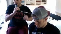 美隊Chris Evans和弟弟彈唱~
