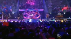 People Loving People (American Music Awards 2014)現場版