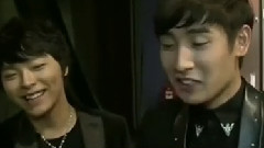 Mnet Wide EXO Cut MAMA 樸栽正接受采訪談到了邊伯賢