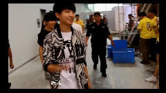 給十五歲的你_TFBOYS隊長王俊凱生日快樂