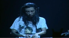 是誰把我帶到了這里