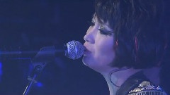 站在門外