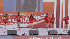 貓步輕俏