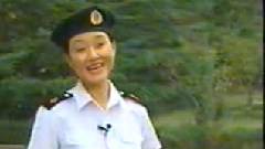 教唱官兵友愛歌