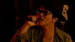Runaway Baby (BBC Radio 1 Live Lounge)現場版