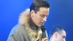 施舍