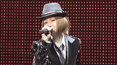 Live Tour 2012 Over The Rainbow 演唱會 DVD1