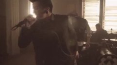 Crown the Empire - Memories Of A Broken Heart