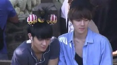 迪斯尼排隊玩游戲