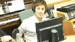 李準連線尹斗俊 Kiss The Radio