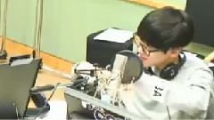 Kiss The Radio 白賢Cut