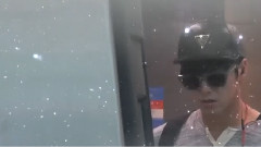 鄭允浩關內