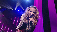 Bridgit Mendler - Hurricane 迪士尼電臺音樂大獎2013現場版