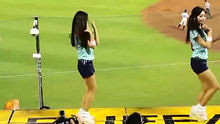  - 美女啦啦隊 比賽場中秀舞