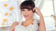  - 白色短裙美女舞臺熱舞