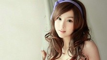  - 漂亮美眉夜場集體秀舞