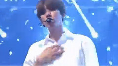 Love Me Right 邊伯賢現場合集