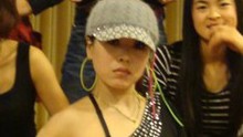  - 美女性感熱舞表演