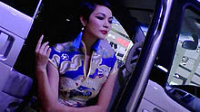  - 2011廣州國際車展性感車模三