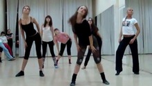  - 歐洲性感美女熱舞排練