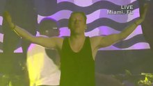Macklemore&RyanAMA2013現場