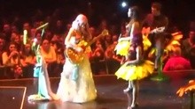 凱蒂·佩里 - The One That Got Away PrismaticWorldTour現場版
