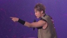 東方神起 - 允浩東蛋賣萌舞