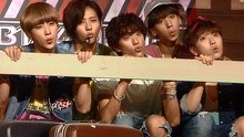 You Make Me A Fool+Solo Day - SBS人氣歌謠 現場版 14/07/20