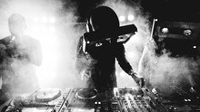 Sleepless 歌詞版