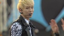 SHINee冒雨激情四聯唱