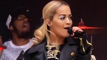 Hot Right Now Summertime Ball現場版 2015