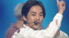 EXO - LOVE ME RIGHT 現場版
