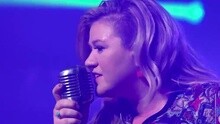 What Doesn't Kill You Makes You Stronger iHeartRadio現場版 2015