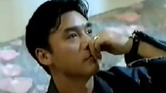 當你靠著我