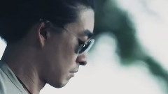 睜開眼