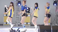 貓步輕悄