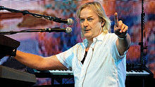 Yes - Yes - Owner Of A Lonely Heart 演唱會版