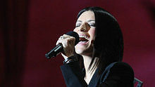 Laura Pausini - Tra Te E Il Mare 演唱會版