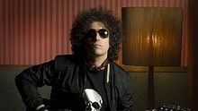 Andres Calamaro,Roger Cicero,The Von Bondies - Andres Calamaro - Los Divines