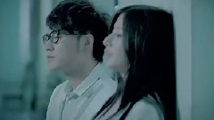 數到三,一起放手