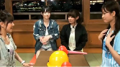 屋形船內拍帽子猜拳 東京灣夜景抓拍比拼