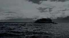 月亮與海